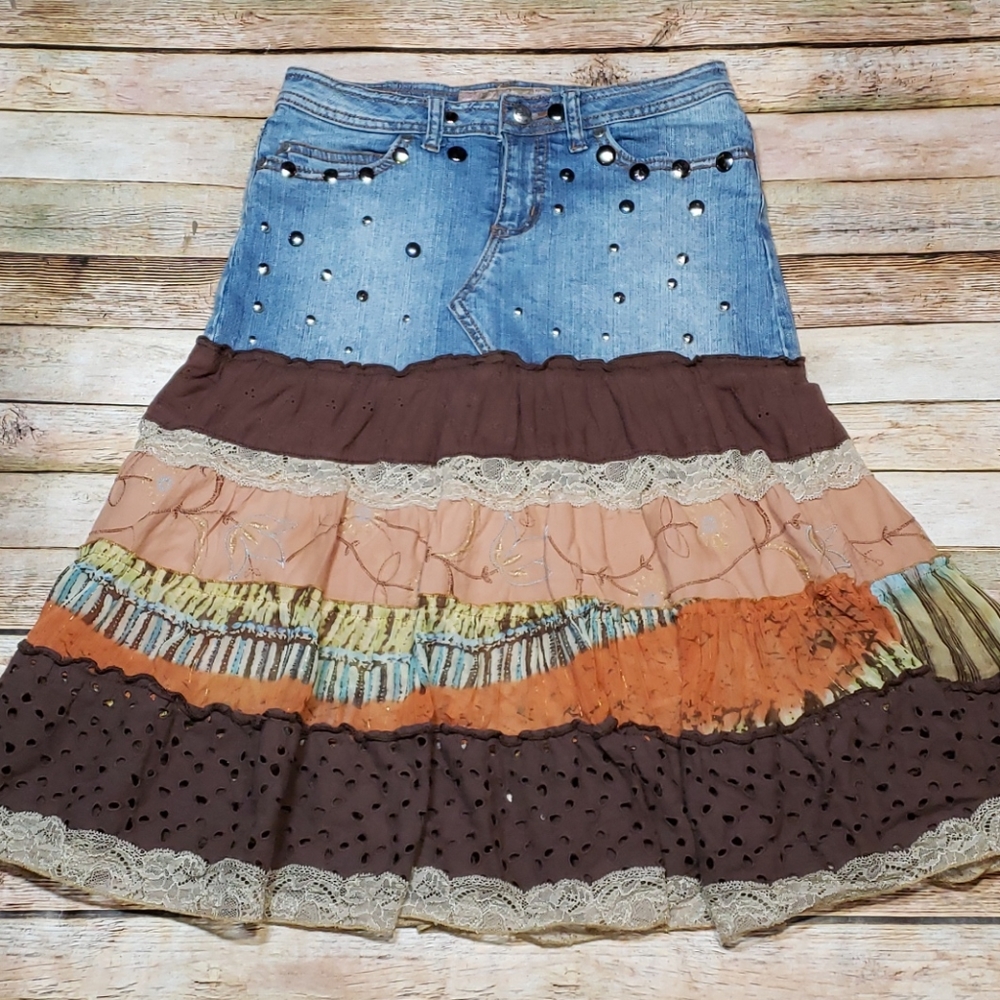 🔥Clearance🔥 CANDYS VINTAGE - Hippy Boho Denim Quilt Skirt Size 5